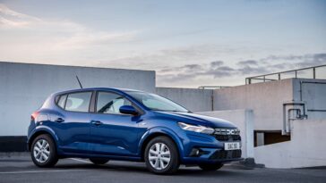 novo sandero elétrico