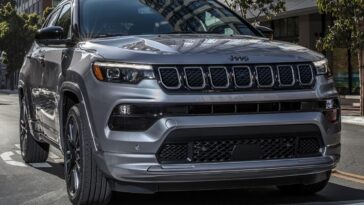 Ficha técnica do Jeep Compass 2023
