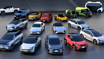 carros elétricos toyota